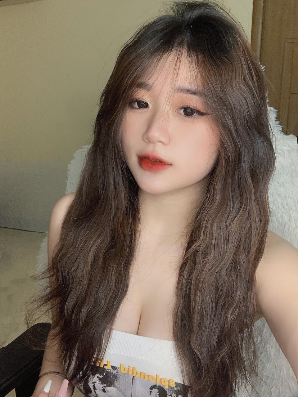 FC2PPV-2972795 Tổng cộng có 3 tác phẩm! 200 phút sóng dữ dội! ! Ｒ４Màu trắng dành cho sinh viên tốt nghiệp màu trắng スレンダー美**は lông chưa qua chế biến マンコで có độ nhạy tốt.电マ&手マンで高快お出らし.